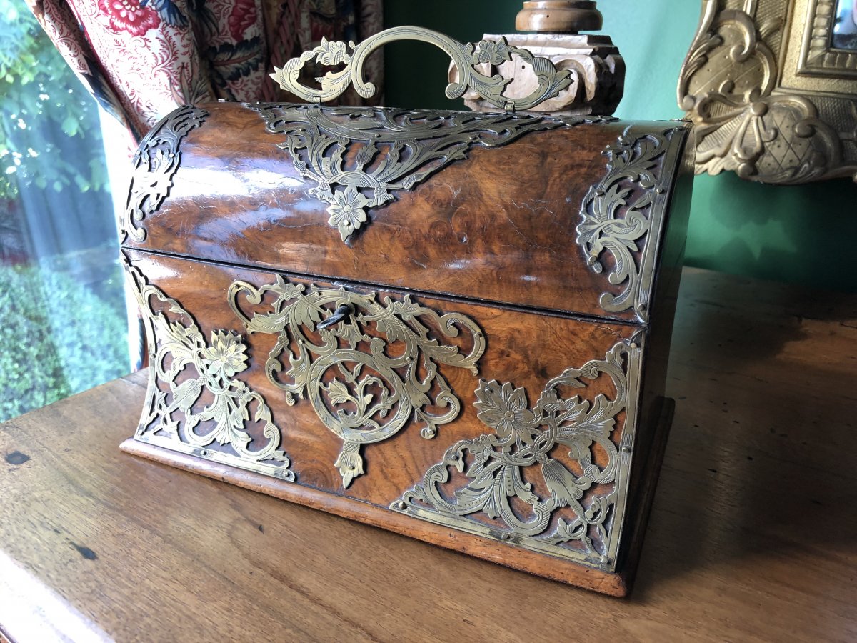 Nineteenth Century Tomb Shaped Tea Box-photo-2