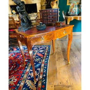 Charming Lady's Desk In Violette Napoleon III Wood