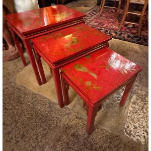 Set Of Three Red And Gold Lacquer Nesting Tables, China, Mid-20th Century 