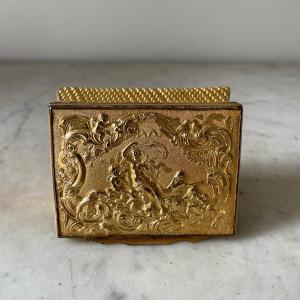 Snuff Box France Rocaille Pomponne Gold Plated Gold 18th Century Louis XV Period