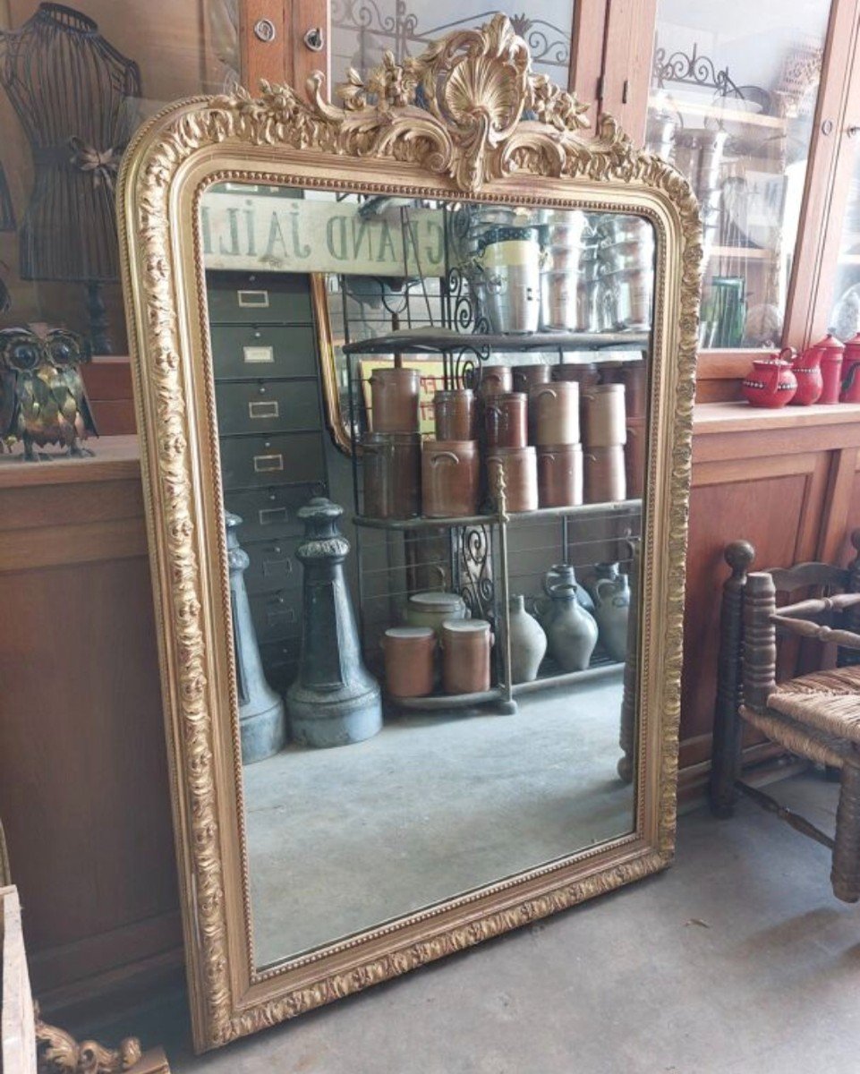 Miroir Louis XV En Bois Doré à La Feuille d'Or 19éme Décorée 