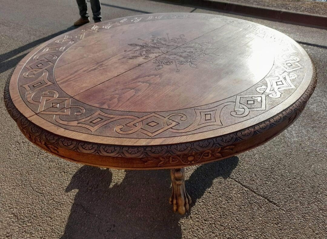 Magnificent Extendable Table, Henri II Style, Napoleon III Period. In Solid Oak-photo-7