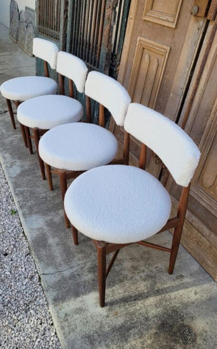 Magnificent Series Of 4 Scandinavian Design Chairs, Quality 1950s Teak Manufacturing.-photo-3