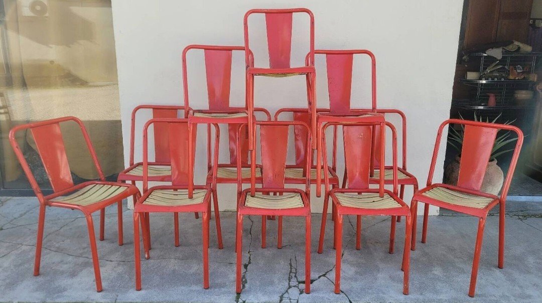 Serie De 12 Chaises De Bistrot Tolix De Xavier Pauchard 