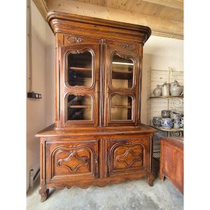  Exceptional And Rare Two-body Buffet In Solid Oak, Louis XV Period.