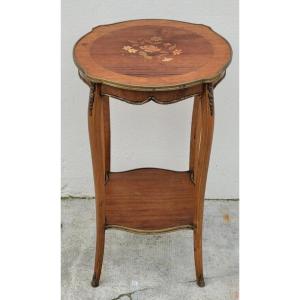 Elegant Louis XV Style Gueridon Selette Or Side Table In Marquetry And Rosewood 