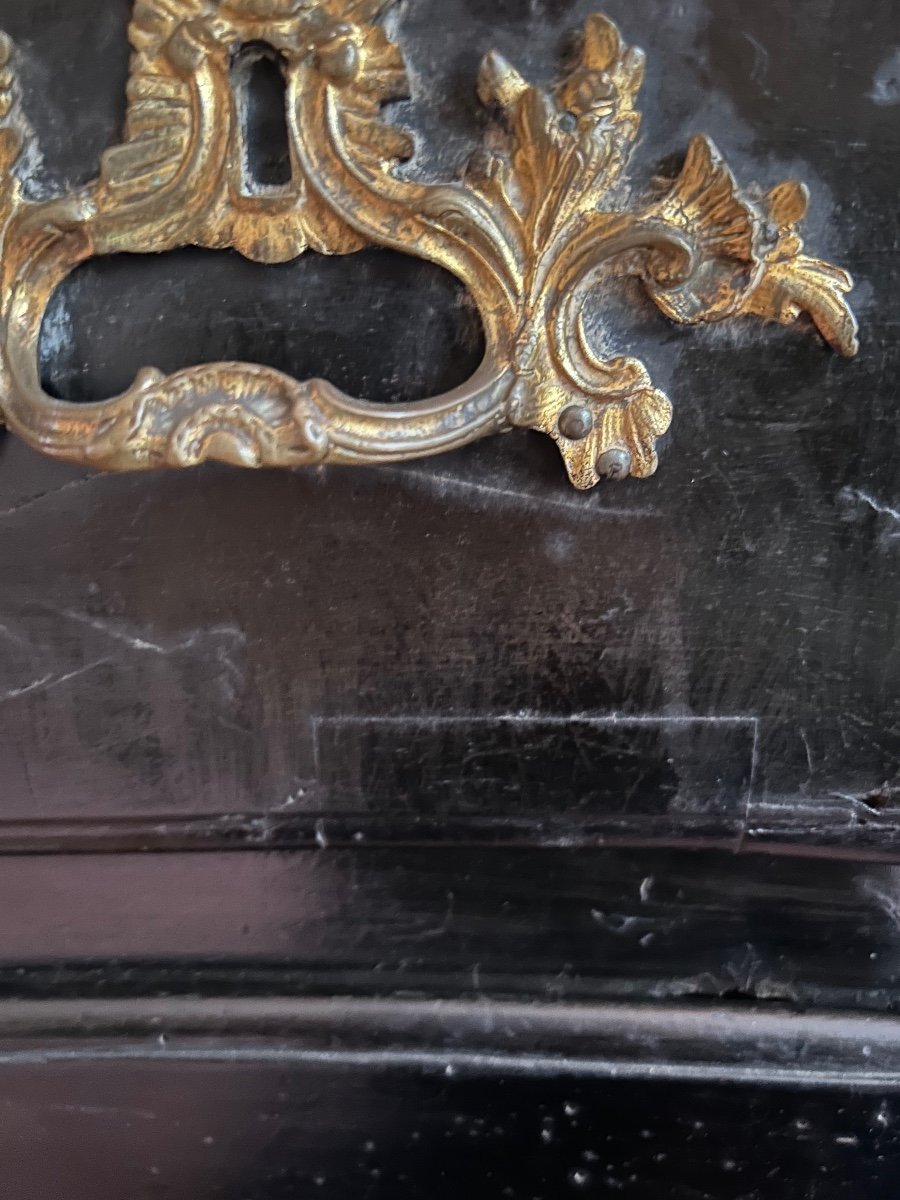 Commode D’époque Louis XV En Laque Noire, XVIIIe siècle.-photo-3