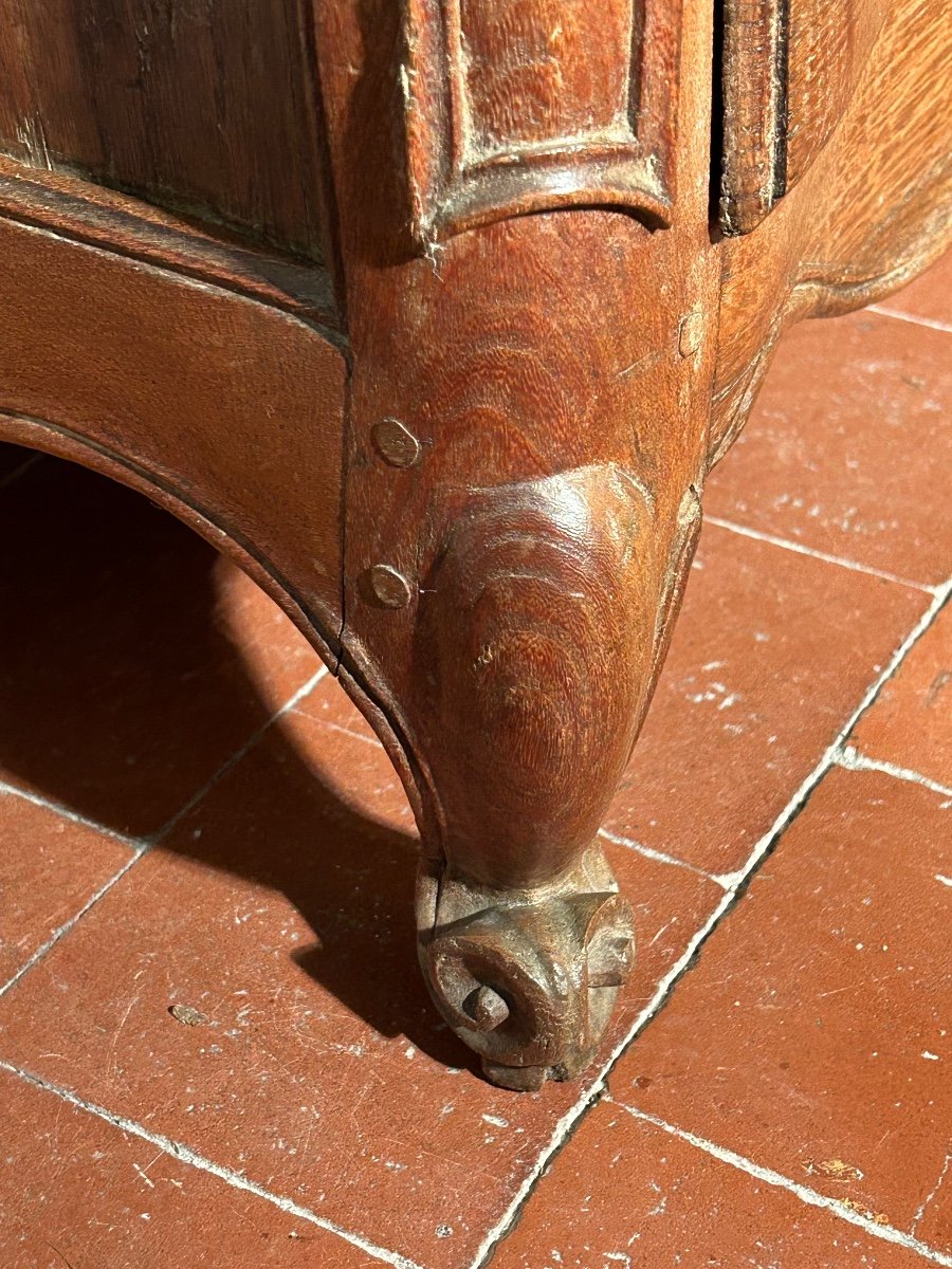 Commode En Chêne D’époque Louis XV, Aux Belles Ferronneries D’acier -photo-3