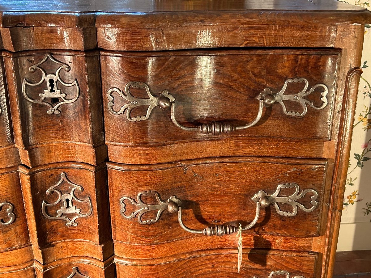 Commode En Chêne D’époque Louis XV, Aux Belles Ferronneries D’acier -photo-3