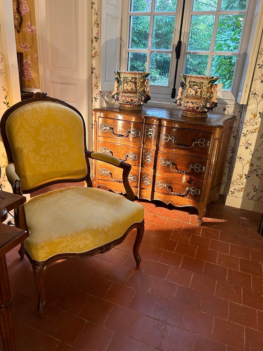 Commode En Chêne D’époque Louis XV, Aux Belles Ferronneries D’acier -photo-5