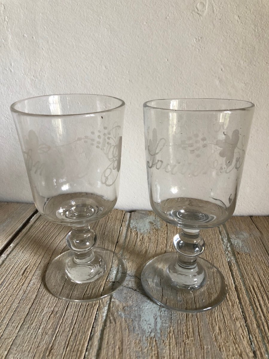 Engraved Stemmed Glasses (x2) Friendship & Remembrance. 19th Century-photo-1