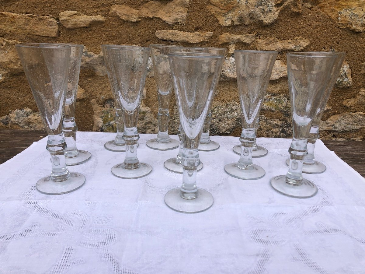 Bubble Glass Champagne Flutes (x12). 