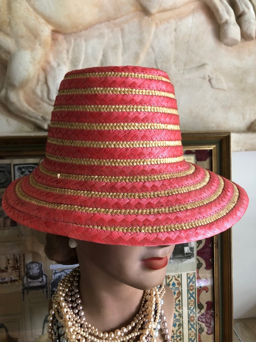 Chapeau De Paille Et Rafia. Annees 1950/60