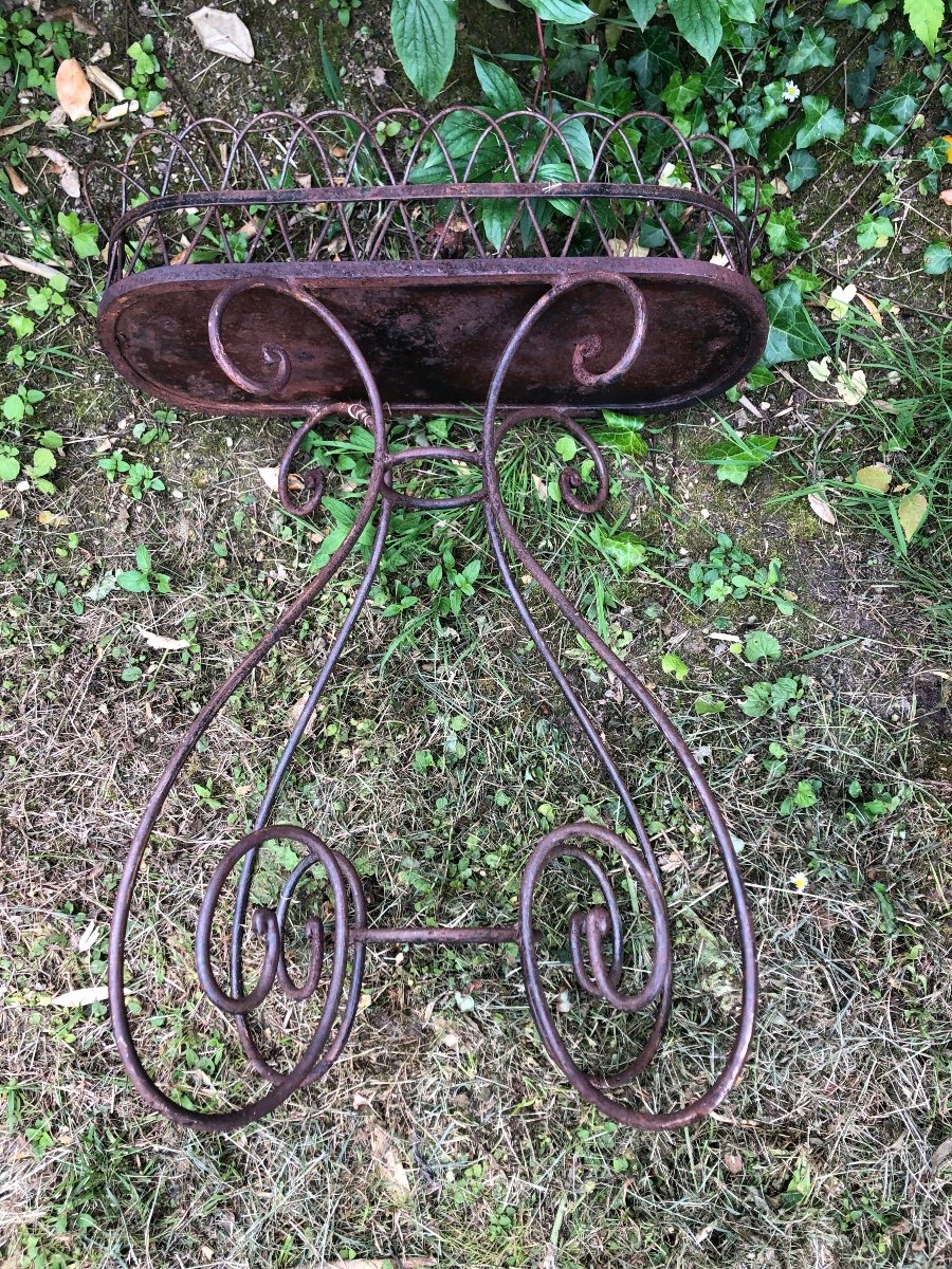 Iron Garden Planter. 19th Century -photo-2