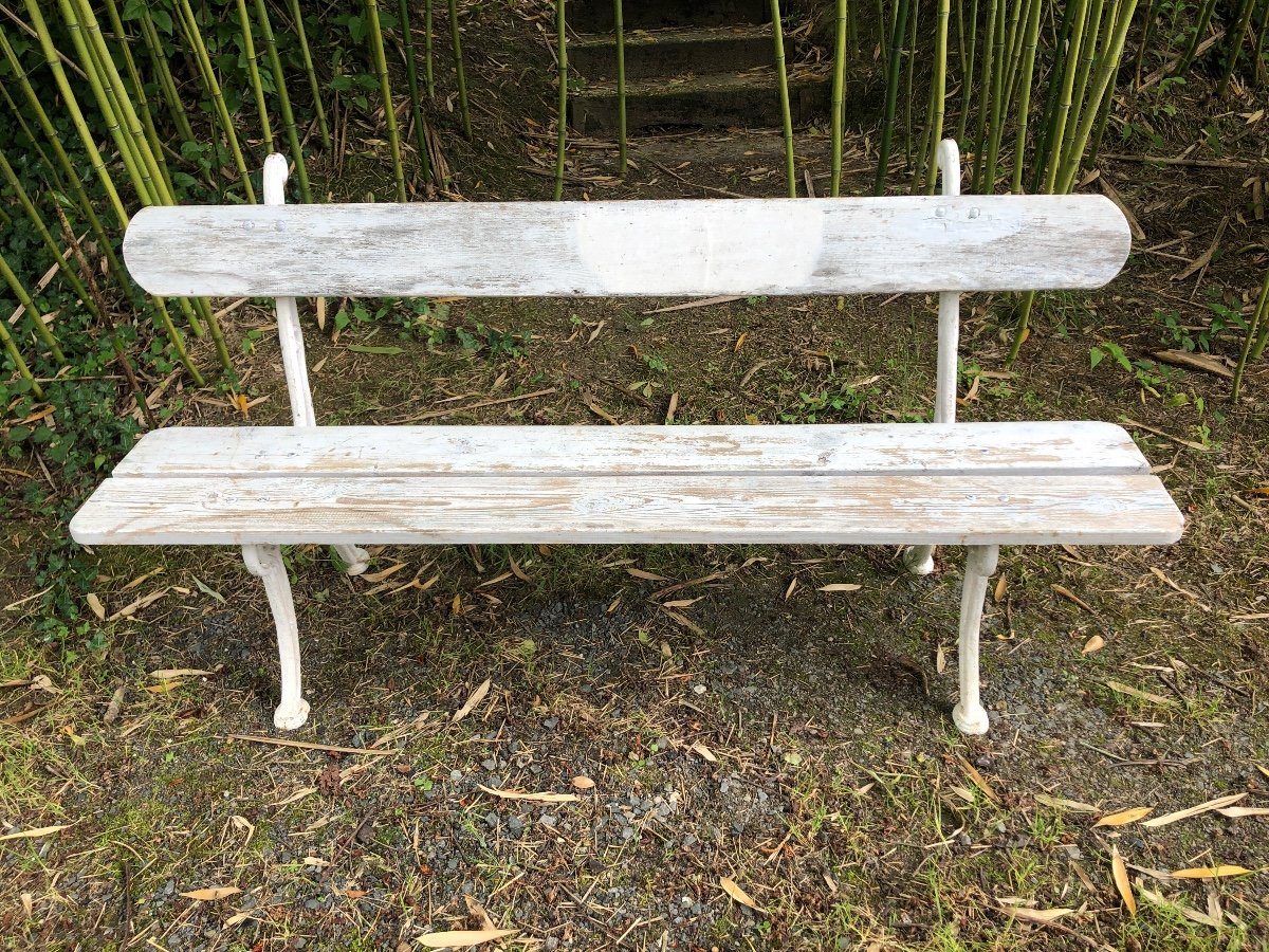 Banc De Jardin En Bois Et Pieds En Fonte. XIXème