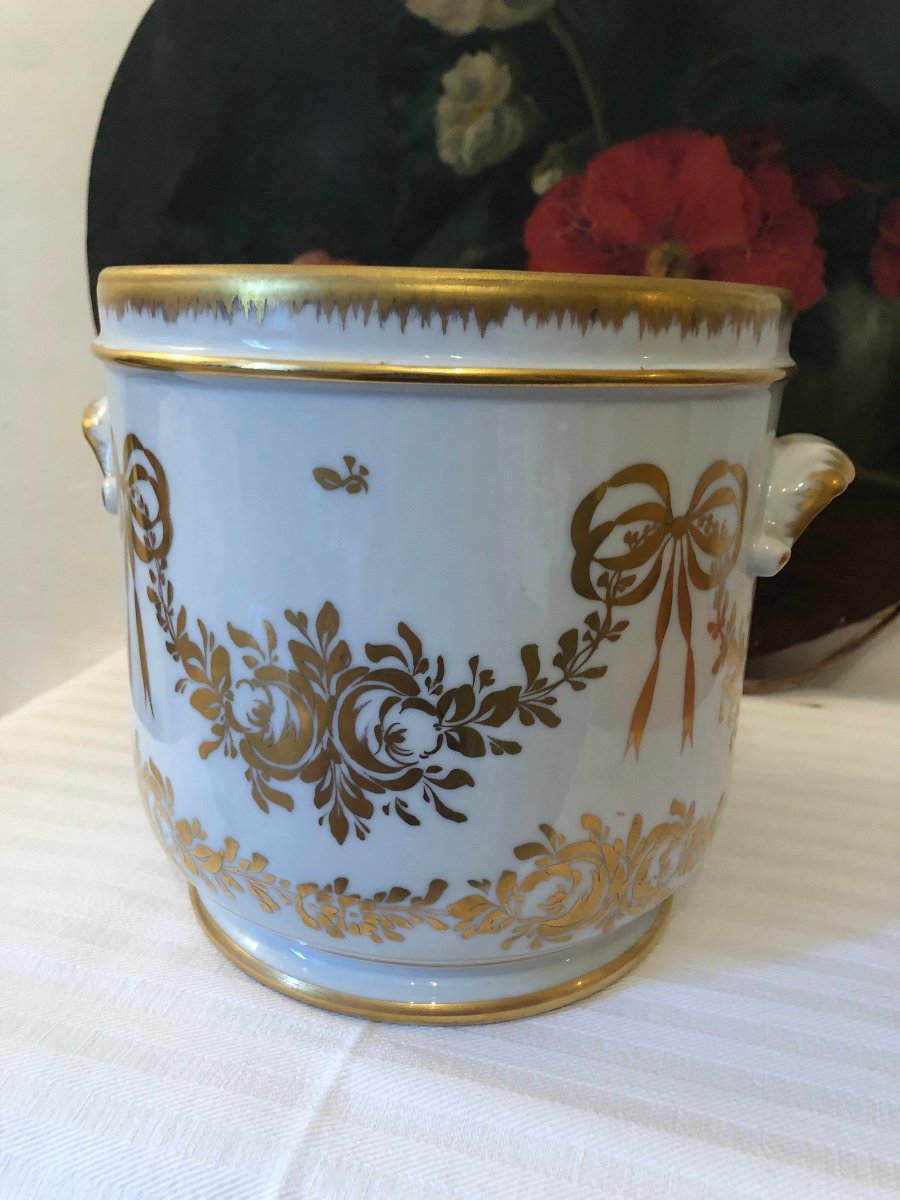 Porcelain Cache Pot Or Cooler. Louis XVI Decor And Gilded With Fine Gold. 19th Century-photo-1