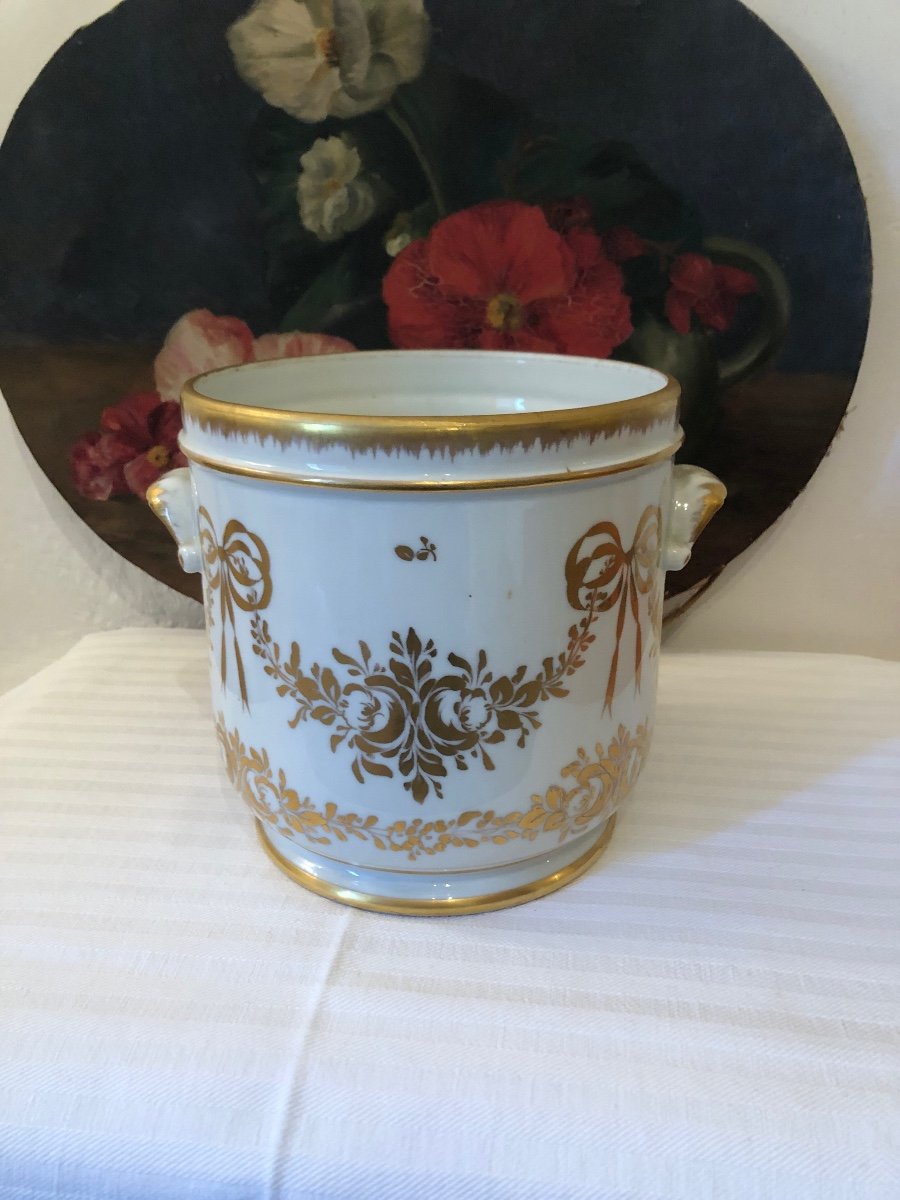 Porcelain Cache Pot Or Cooler. Louis XVI Decor And Gilded With Fine Gold. 19th Century