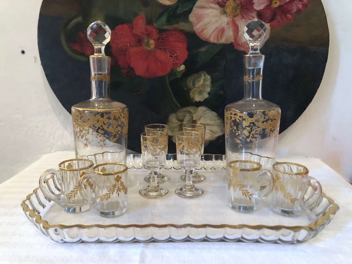 St Louis Liqueur Service. Decanters, Stemmed Glasses And Small Mugs. Gold Decor. 19th Century 