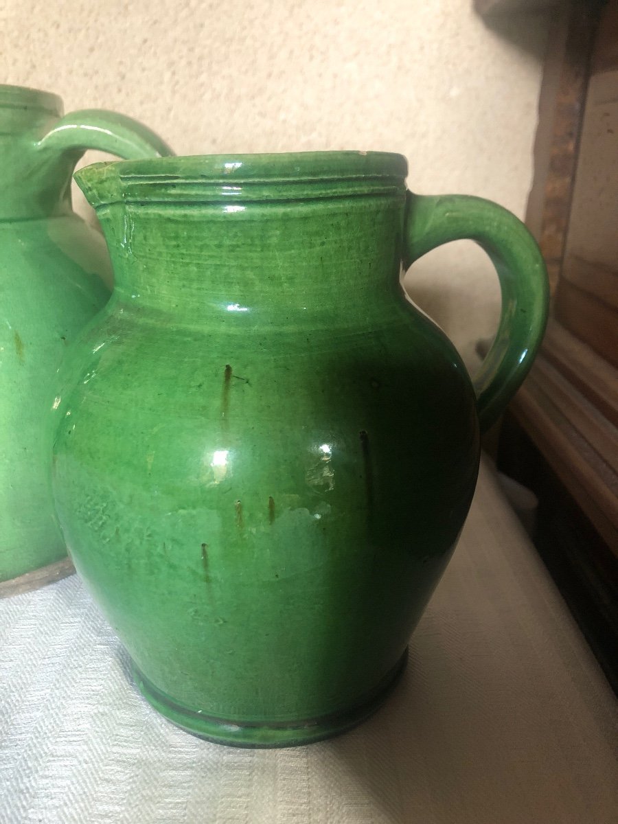 Pitchers, Milk Jugs (x4) In Green Glazed Earthenware. 19th And 20th Century. Sarthe Pottery -photo-3