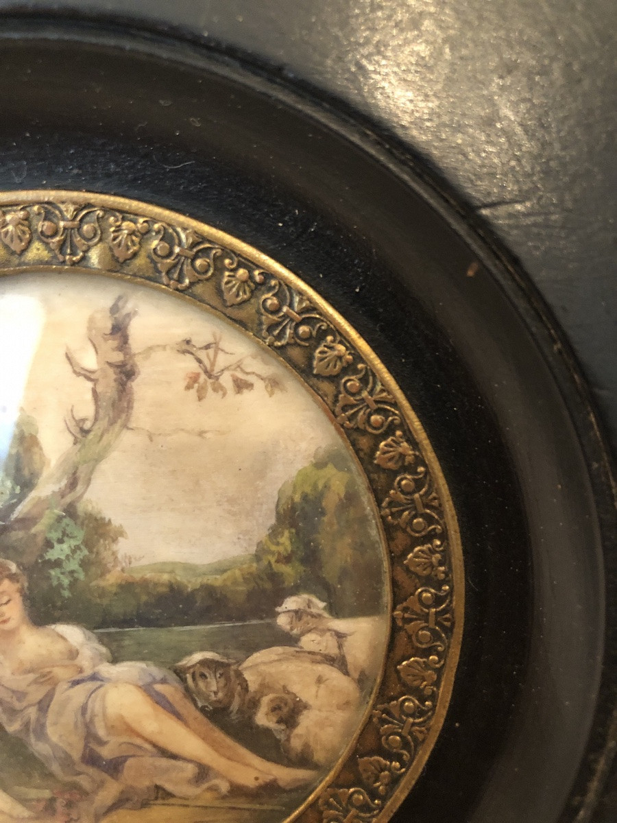 Miniature On Ivory. Gallant Scene Of A Shepherd And His Sleeping Beauty. 19th Century-photo-2