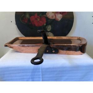 Copper Chip Pan With Its Lid, Wrought Iron Frame. 18th Century 