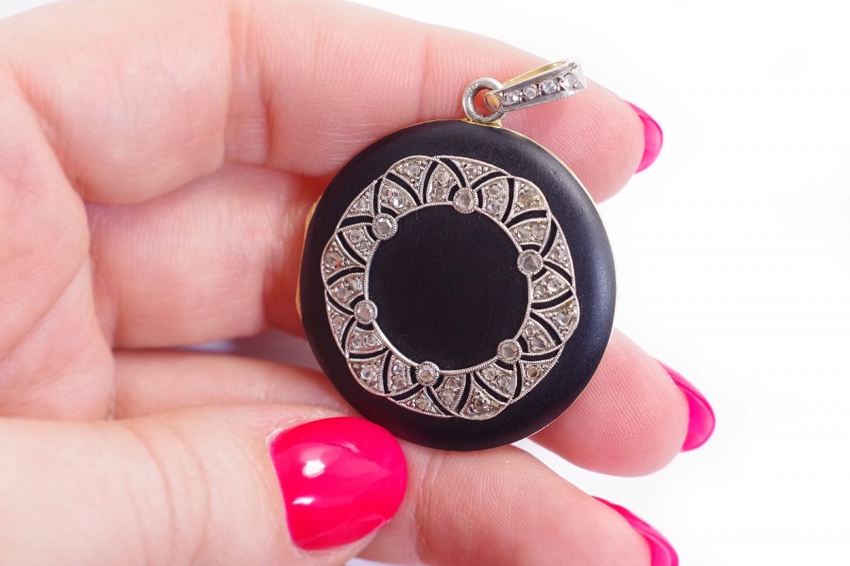 Art Deco Diamond Locket In Gold 18k And Platinum, Rose-cut Diamonds, Signed Pendant, Black Enamelled, Mourning Pendant