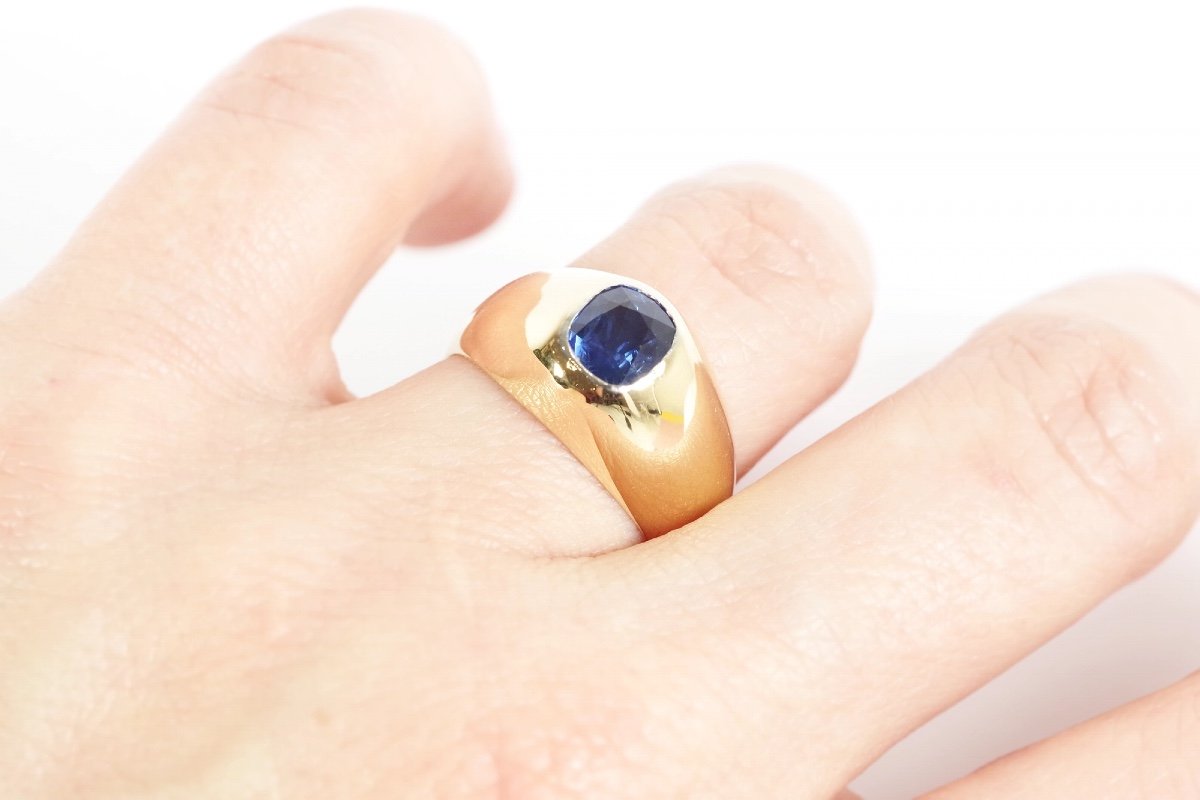 Sapphire Band Ring In 18 Karat Gold, Gypsy Ring, Blue Sapphire, Natural Stone, Vintage Ring-photo-2