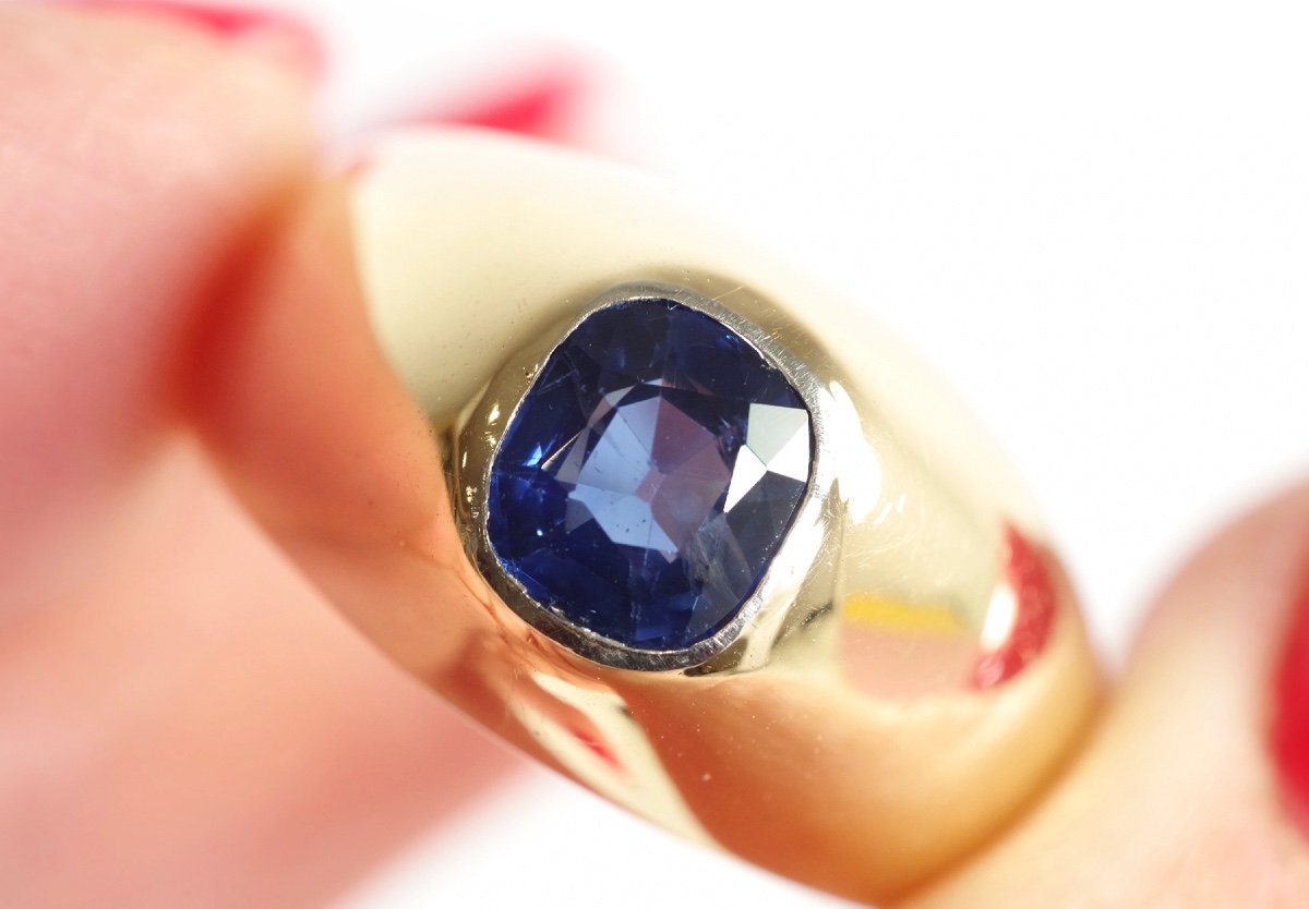 Sapphire Band Ring In 18 Karat Gold, Gypsy Ring, Blue Sapphire, Natural Stone, Vintage Ring