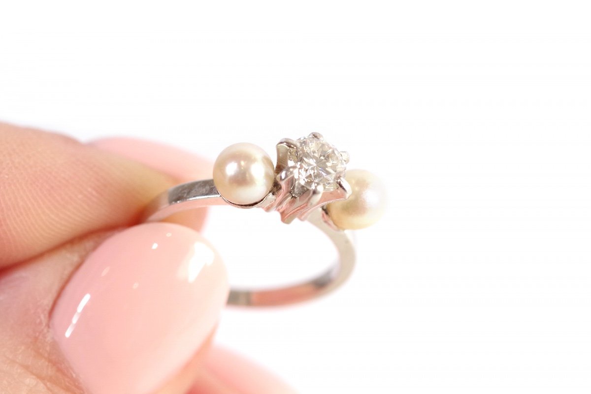 Diamond Pearl Trilogy Ring In 18 Karats White Gold, Vintage Ring, Wedding Ring, Cultured Pearls-photo-1