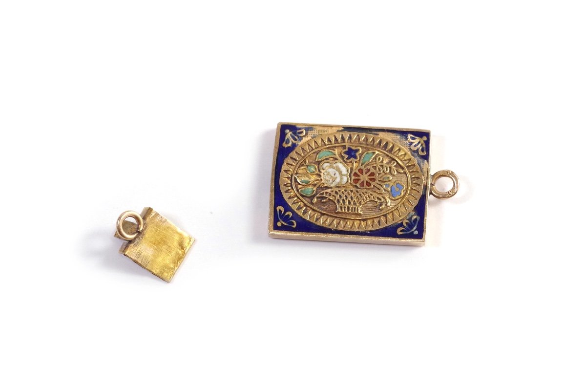 Normandy Flowers Enamel Clasp In 18k Gold, French Enamel Clasp, Regional Jewelry, Flowers-photo-3