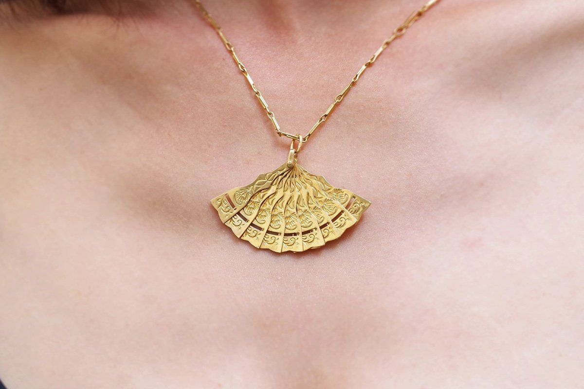 Fan Pendant In 18k Gold, Antique Pendant, Gold Opening Pendant, Fan, Antique Jewelry Paris-photo-3