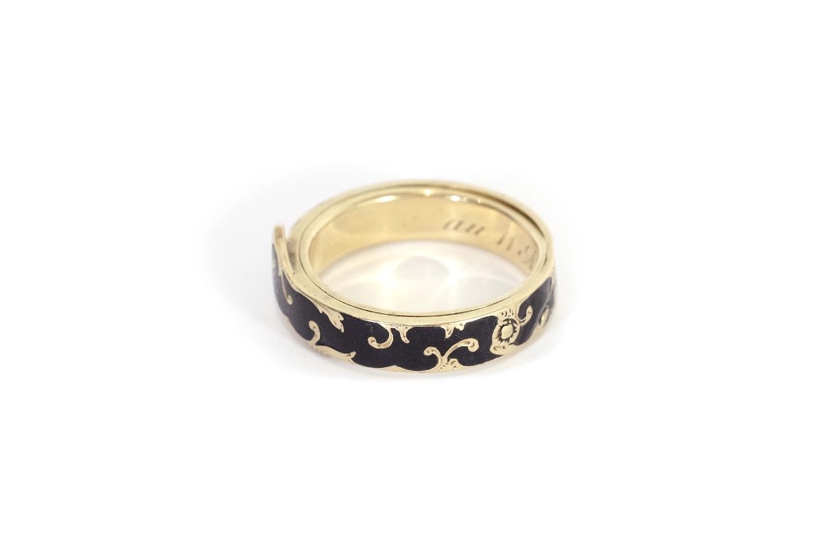 Mourning Enamel Secret Belt Ring In 14k Gold, Opening Ring, Black Enamel Ring, Mourning Ring-photo-2