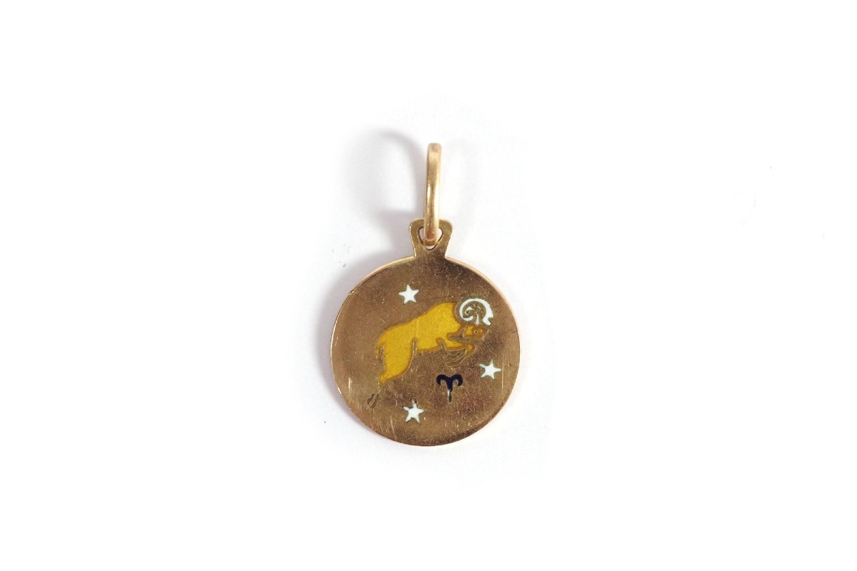 Aries Astro Pendant In 18k Gold, April And March Zodiac Sign Pendant, Enamel Pendant, Unoaerre-photo-4