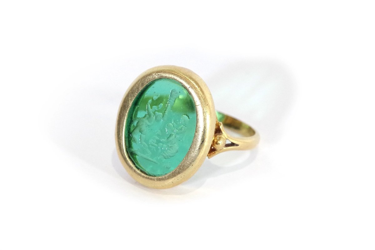 Antique Green Intaglio Ring In 18k Gold, Victorian Ring, Green Intaglio, Glass, Antique Jewel-photo-2