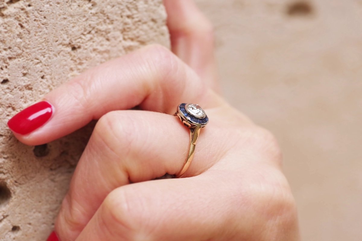 Art Deco Solitaire And Sapphire Ring In 18k Gold And Platinum, Target Ring, Round Ring-photo-1