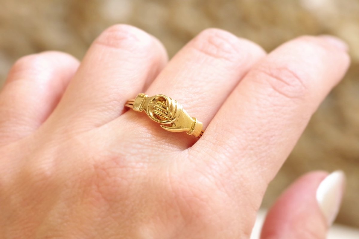 French Faith Or Fede Ring In 18 Karat Gold, Sentimental Ring, Heart, Hands, Shaking Hands-photo-3