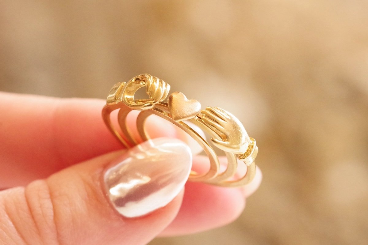 French Faith Or Fede Ring In 18 Karat Gold, Sentimental Ring, Heart, Hands, Shaking Hands-photo-3