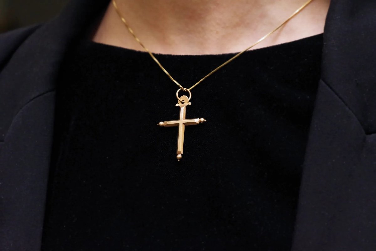 French Victorian Cross Pendant In 18k, Religious Pendant, Regional Jewelry, Baton Cross-photo-4