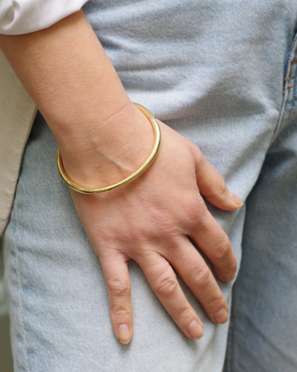 Vintage Bangle Bracelet In 18k Hollow Gold, Pre-owned Ring, Gold Bracelet, Vintage Jewelry-photo-3