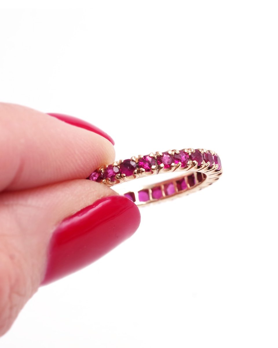 Eternity ruby Wedding Ring In 14 Karat Gold, Natural Ruby, Vintage Ring-photo-2