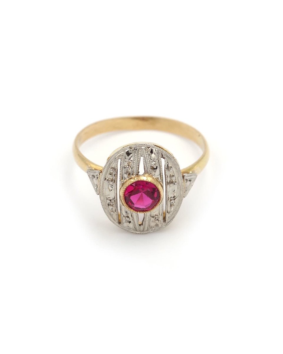 Oval Art Deco Ring In 18 Karat Gold And Platinum, Synthetic Ruby, Art Deco Jewelry-photo-3