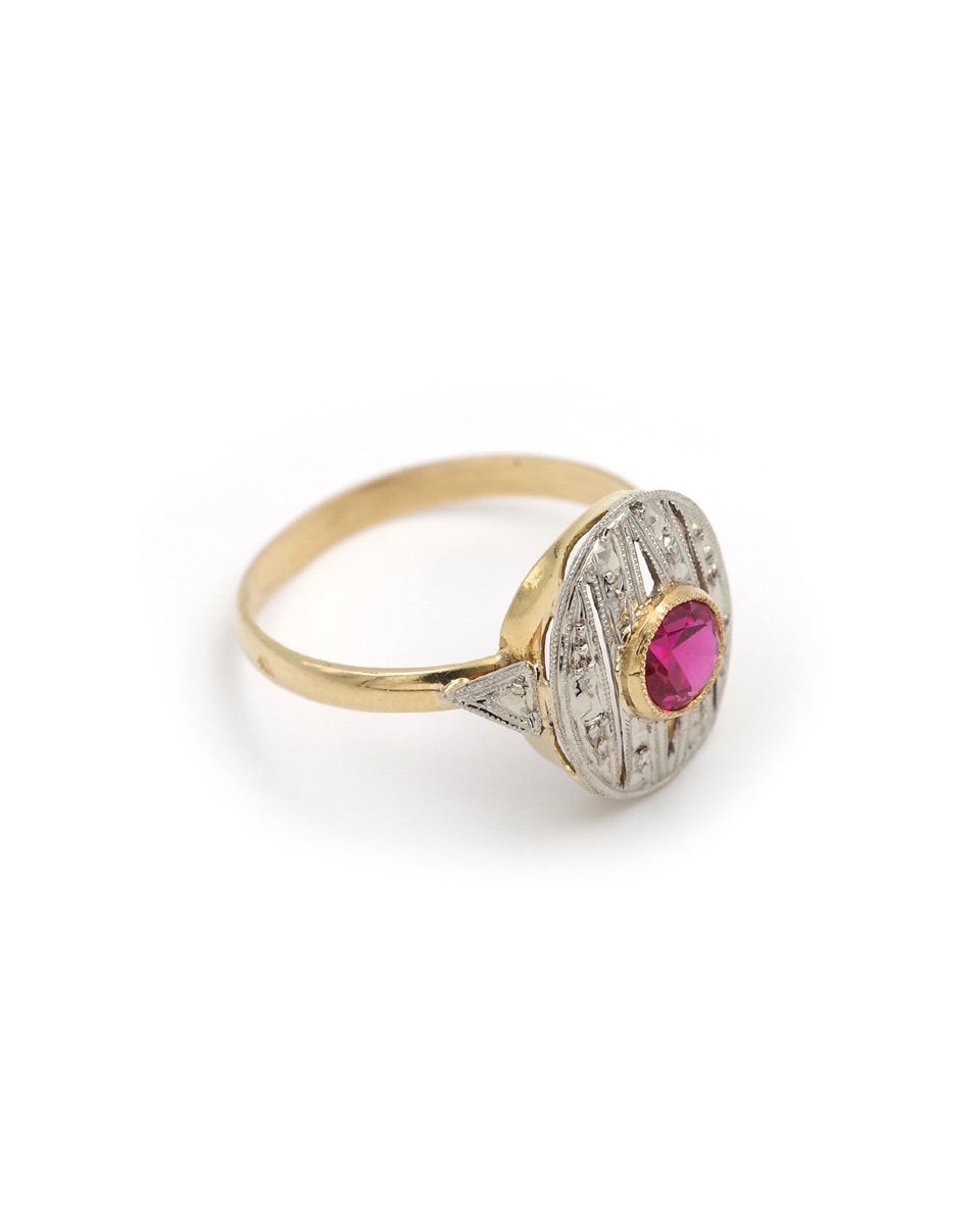 Oval Art Deco Ring In 18 Karat Gold And Platinum, Synthetic Ruby, Art Deco Jewelry-photo-2