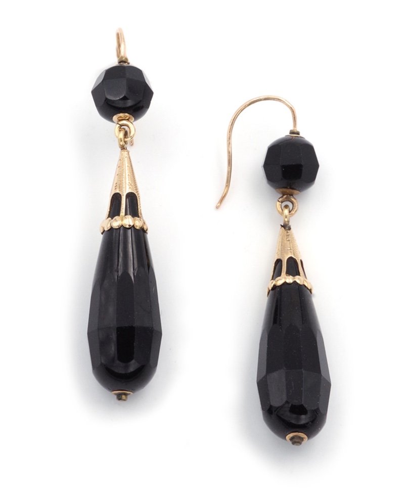 Long Black Earrings In 18 Karat Gold, Late 19th Century, Antique Drop Earrings, Souvenir