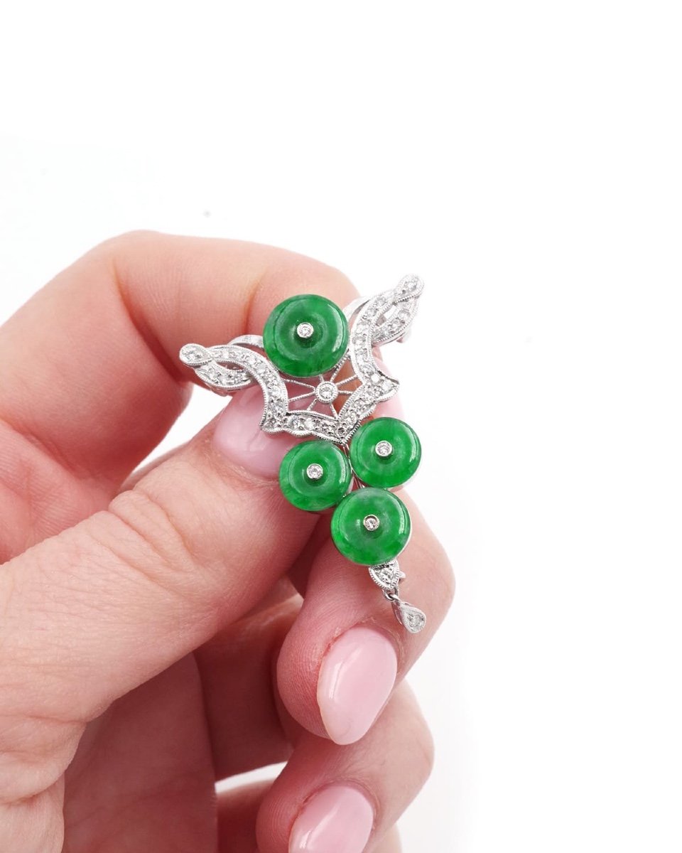 Jade And Diamond Brooch Pendant In 18k White Gold, Jadeite Jade, Diamond, Style Jewelry -photo-2