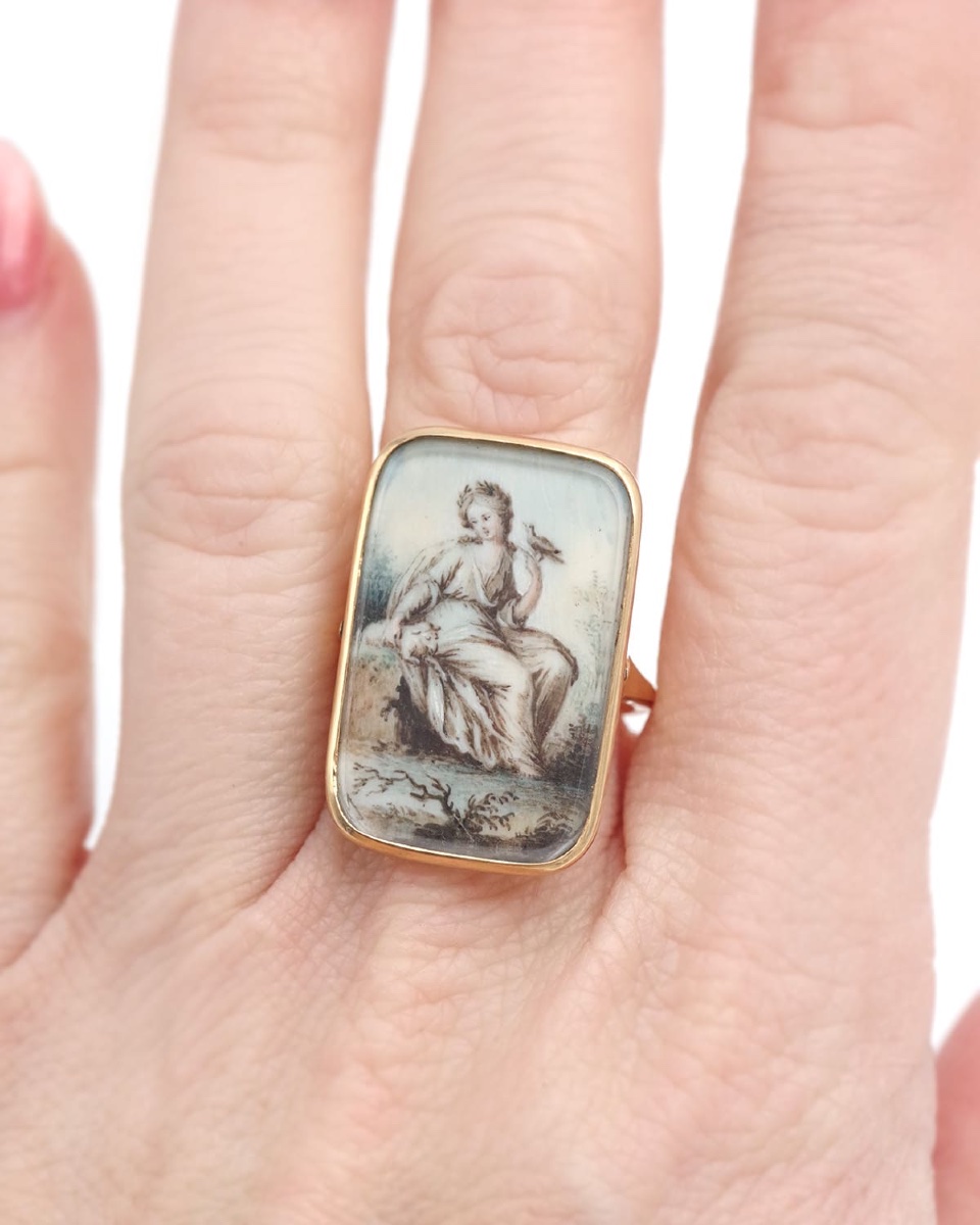 Georgian Large Miniature Ring In 18 Karat Gold, Lamb, Dove, Sentimental Jewelry-photo-4