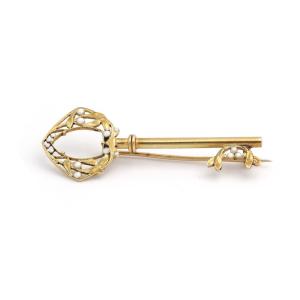 Art Nouveau Key Brooch In 18 Karat Gold And Enamel, Enamelled Gold, Art Nouveau Jewelry