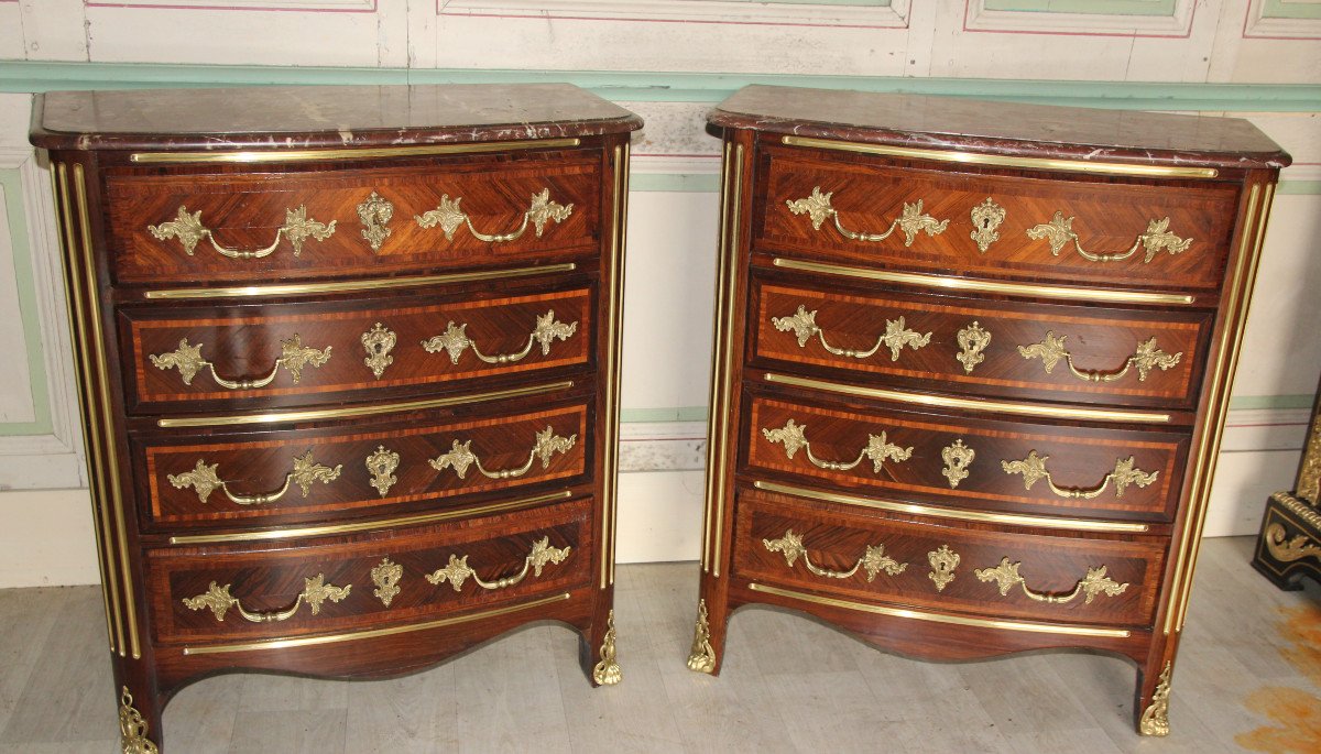 Paire De Commodes