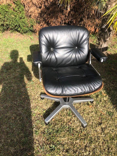 Un Fauteuil Cuir De Karl Ditter Pour Stoll Giroflex 1960/70