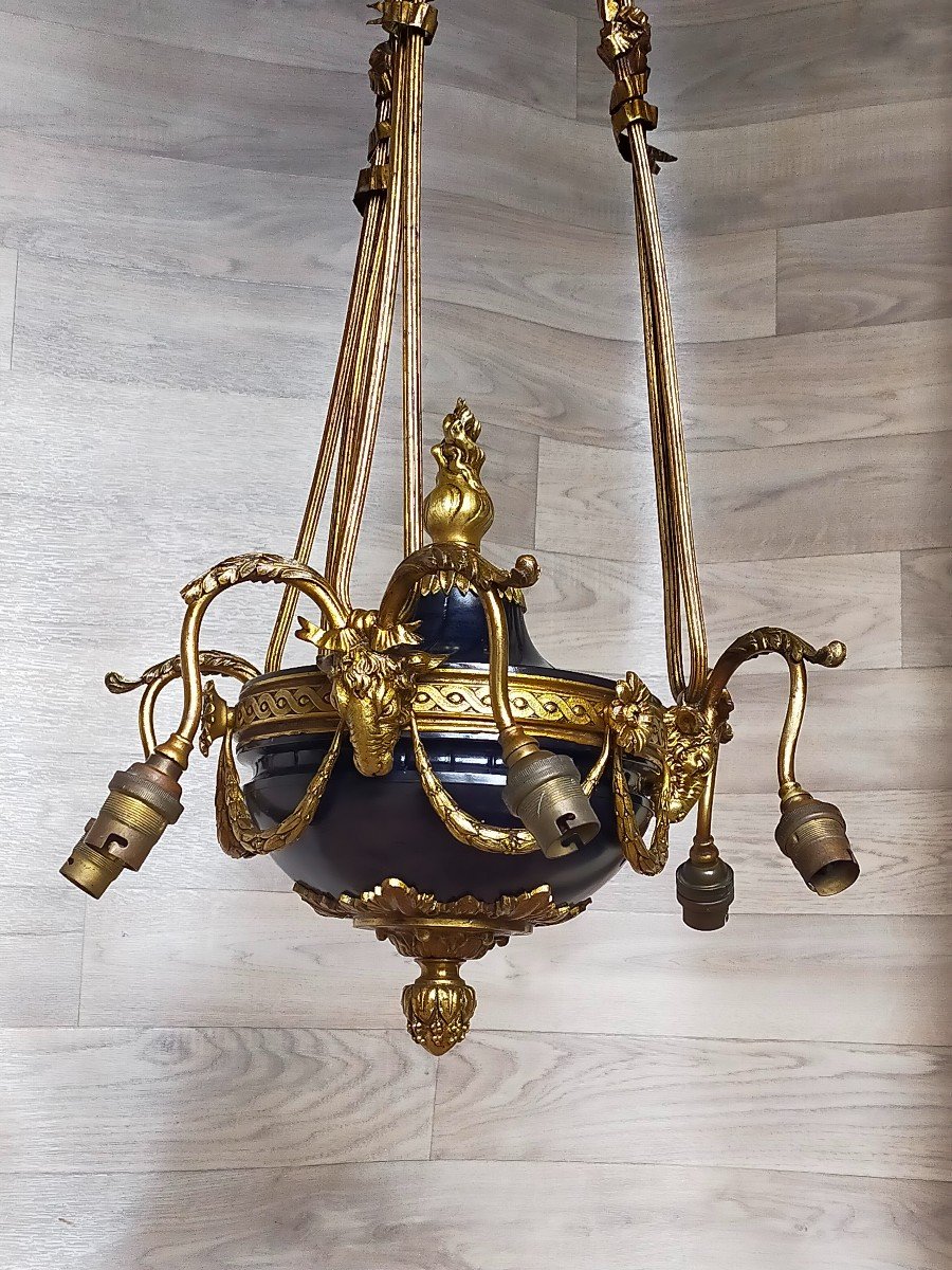 Large Louis XVI Chandelier With Ram's Heads In Gilt Bronze -photo-4