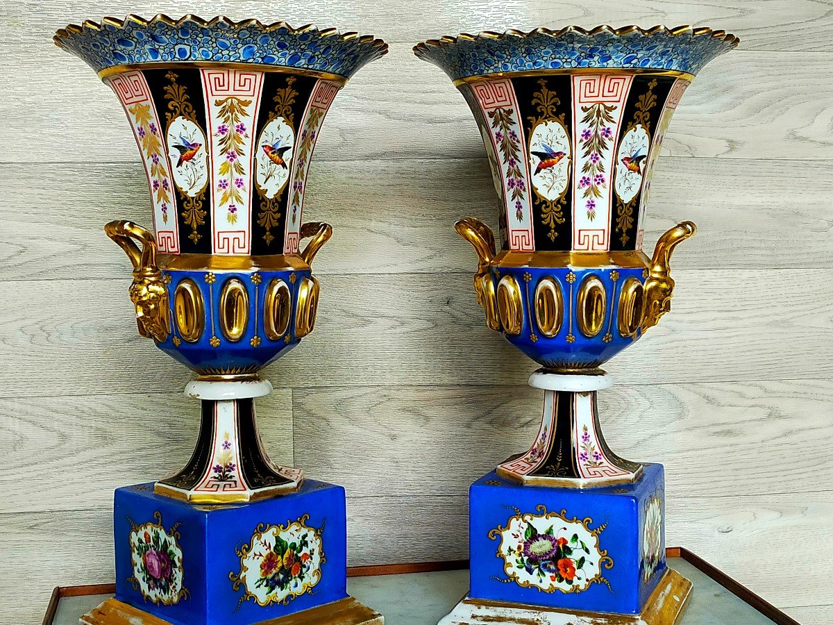 Pair Of Medici Vases In Paris Porcelain Charles -photo-3